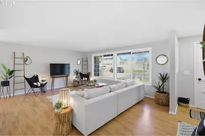 1467 S 7th Ave, Cottage Grove, OR 97424 - Photo 7