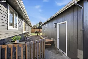 1467 S 7th Ave, Cottage Grove, OR 97424 - Photo 39