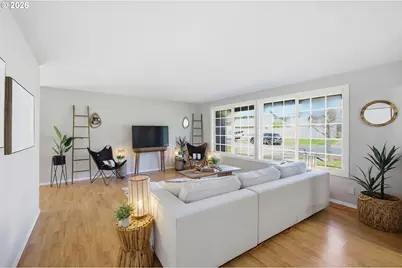 1467 S 7th Ave, Cottage Grove, OR 97424 - Photo 5