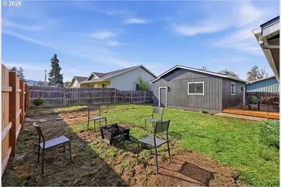 1467 S 7th Ave, Cottage Grove, OR 97424 - Photo 45