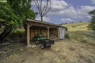 2815 Dead Indian Memorial Rd, Ashland, OR 97520 - Photo 5