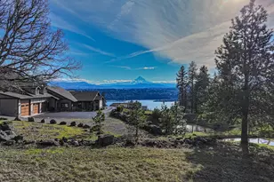 1170 SW Thornton Dr, White Salmon, WA 98672 - Photo 1