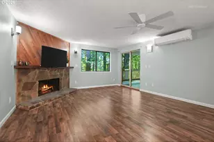 14956 SW 109th Ave, Portland, OR 97224 - Photo 3