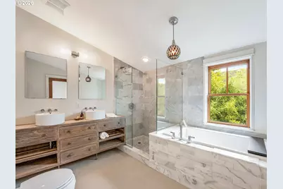 4214 N Montana Ave, Portland, OR 97217 - Photo 17