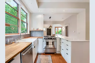 4214 N Montana Ave, Portland, OR 97217 - Photo 11