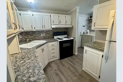 160 Elizabeth Dr, Stanfield, OR 97875 - Photo 15