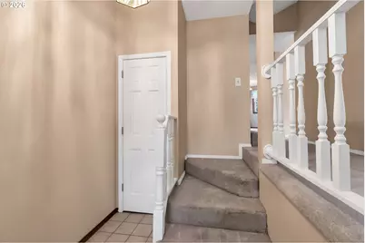 12239 SE Ashley St, Clackamas, OR 97015 - Photo 5