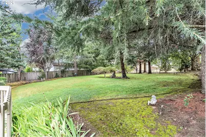 12239 SE Ashley St, Clackamas, OR 97015 - Photo 41