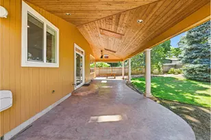 19321 Auburn Dr, Oregon City, OR 97045 - Photo 3