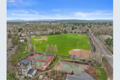 14390 Camden Ln, Lake Oswego, OR 97035 - Photo 41