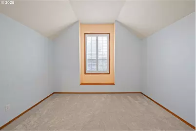 14390 Camden Ln, Lake Oswego, OR 97035 - Photo 27