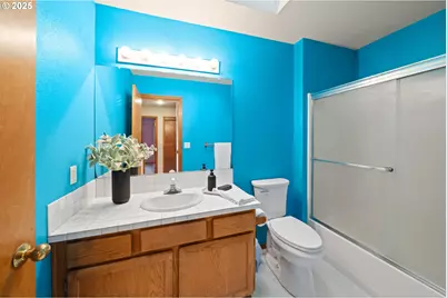 14390 Camden Ln, Lake Oswego, OR 97035 - Photo 33