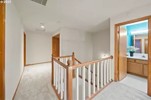 14390 Camden Ln, Lake Oswego, OR 97035 - Photo 17