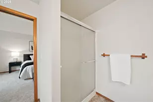 14390 Camden Ln, Lake Oswego, OR 97035 - Photo 25