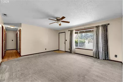 4201 NE Morrow Rd, Vancouver, WA 98682 - Photo 3
