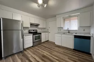 1426 Village Park Pl, West Linn, OR 97068 - Photo 7