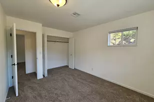 2750 SE Booth Ave, Roseburg, OR 97470 - Photo 29