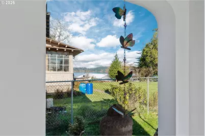 2574 Stanton Ave, North Bend, OR 97459 - Photo 33