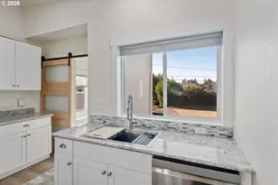 2574 Stanton Ave, North Bend, OR 97459 - Photo 13