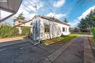 2574 Stanton Ave, North Bend, OR 97459 - Photo 35