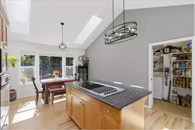 38009 Earl Ln, Corvallis, OR 97330 - Photo 11