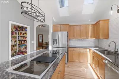 38009 Earl Ln, Corvallis, OR 97330 - Photo 7