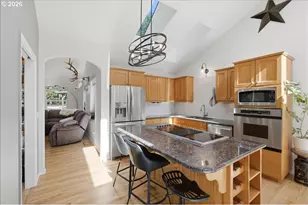 38009 Earl Ln, Corvallis, OR 97330 - Photo 5