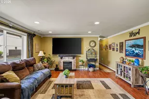 3030 Hollyridge Loop, Salem, OR 97305 - Photo 7