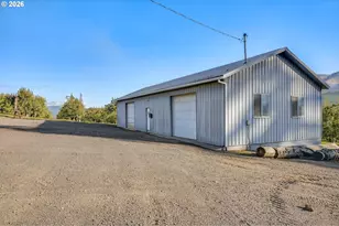 2650 Van Horn Dr, Hood River, OR 97031 - Photo 17