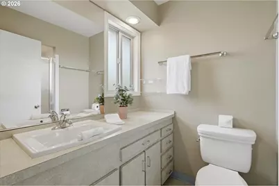 1531 Larch St, Lake Oswego, OR 97034 - Photo 25
