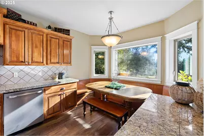 30010 NE 60th St, Camas, WA 98607 - Photo 17