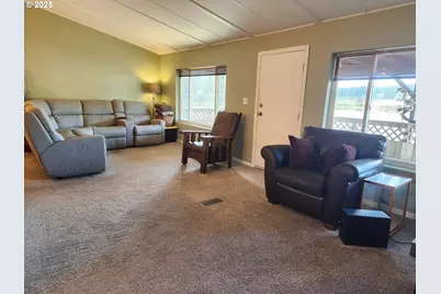 100 River Bend Rd #21, Reedsport, OR 97467 - Photo 15