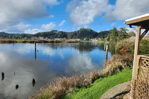 100 River Bend Rd, Reedsport, OR 97467 - Photo 11