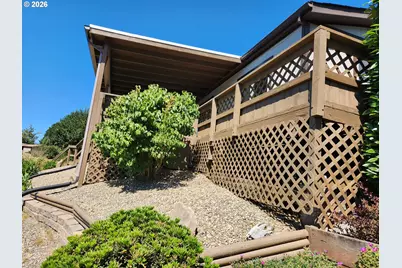 100 River Bend Rd #21, Reedsport, OR 97467 - Photo 5