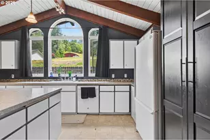 103 Pare Rd, Kelso, WA 98626 - Photo 13