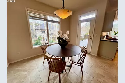 2006 NW New Hope Ct, Portland, OR 97229 - Photo 15