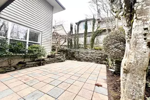 2006 NW New Hope Ct, Portland, OR 97229 - Photo 37