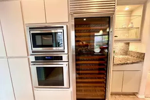 2006 NW New Hope Ct, Portland, OR 97229 - Photo 13