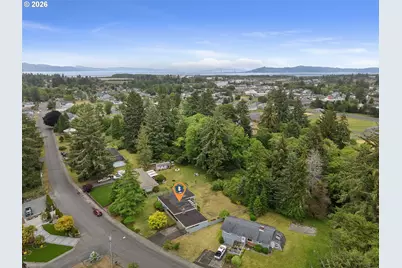 430 SW Cedar Ave, Warrenton, OR 97146 - Photo 41