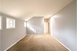 3927 SW Pinewood Way, Beaverton, OR 97078 - Photo 9