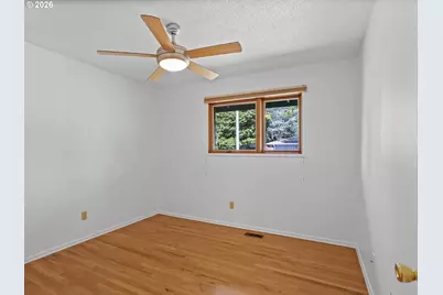 2211 SE 153rd Ave, Portland, OR 97233 - Photo 27