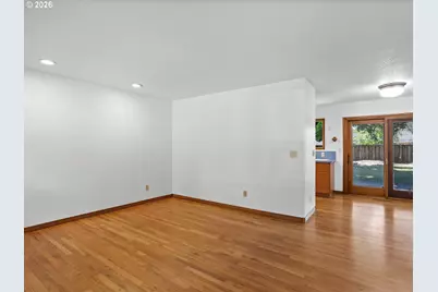 2211 SE 153rd Ave, Portland, OR 97233 - Photo 15