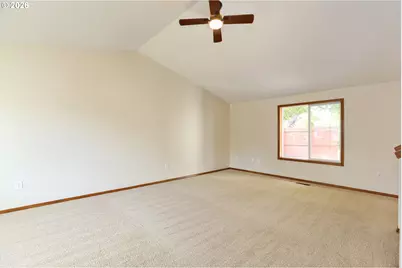8812 NE 163rd Ave, Vancouver, WA 98682 - Photo 5