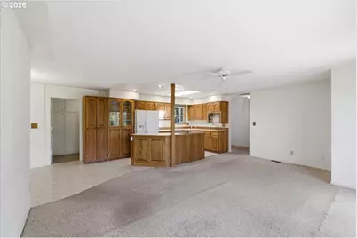 1907 SE Miller Ave, Dallas, OR 97338 - Photo 11