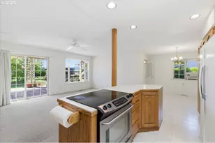 1907 SE Miller Ave, Dallas, OR 97338 - Photo 13