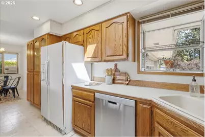 1907 SE Miller Ave, Dallas, OR 97338 - Photo 13