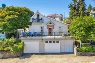 817 Exchange St, Astoria, OR 97103 - Photo 1