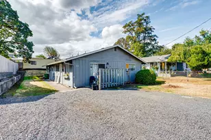 357 N 1st St, Saint Helens, OR 97051 - Photo 1