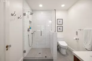 3920 Upper Dr, Lake Oswego, OR 97035 - Photo 29