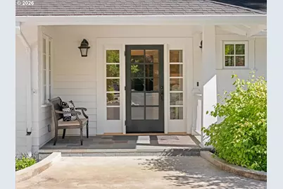3920 Upper Dr, Lake Oswego, OR 97035 - Photo 3